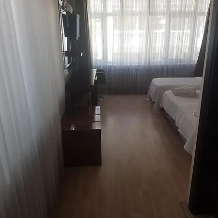 Rouge Noire Istambul