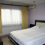 Rouge Noire Hotel