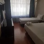 Rouge Noire Otel