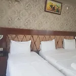Rouge Noire Otel 3*