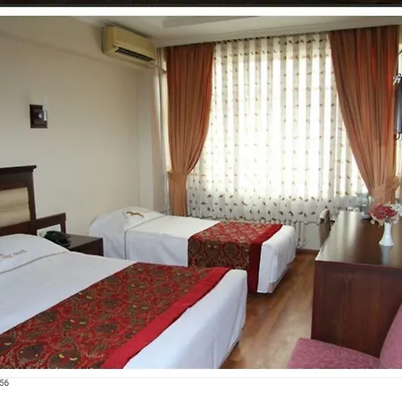 Hotel Rouge Noire