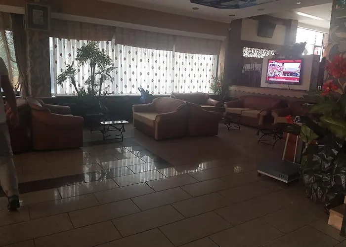 Rouge Noire Hotel 3*