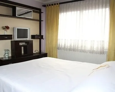 Rouge Noire Istanboel