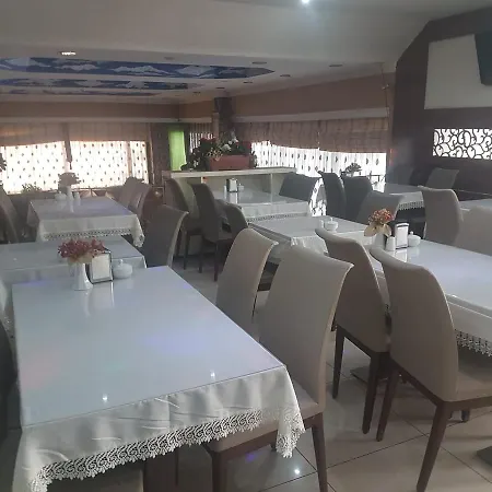 Rouge Noire Istanboel